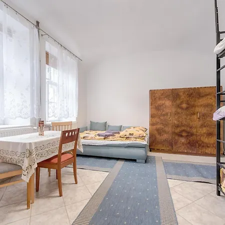Pod Starou Věží Apartamento